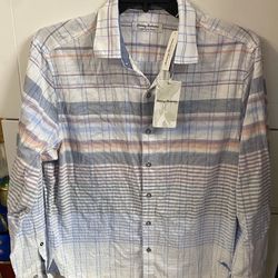 MEN'S TOMMY BAHAMA- SIZE MEDIUM DRESS SHIRT
