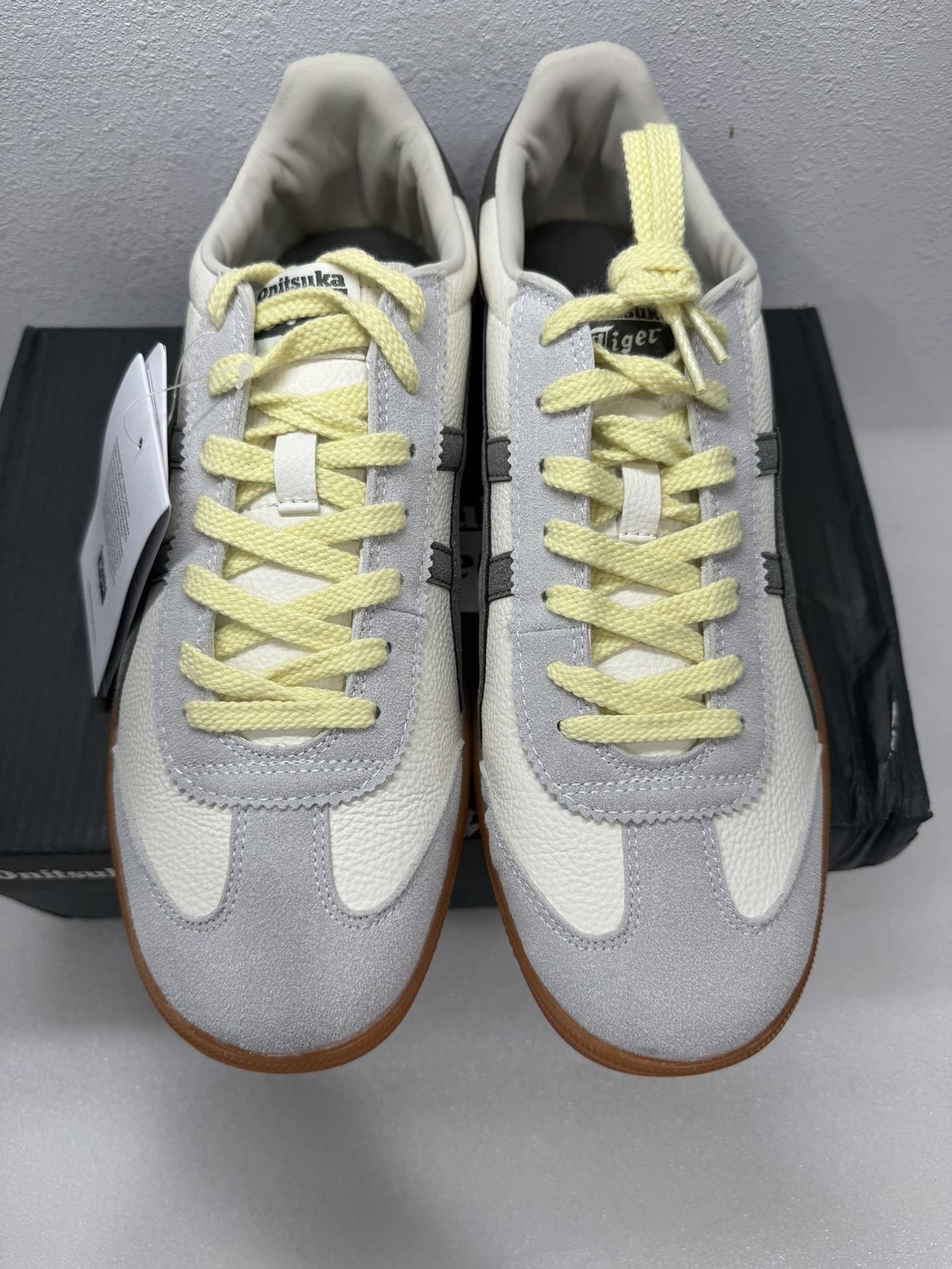 Onitsuka tiger tokuten mens shoes Size 11