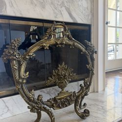 Vintage Ornate Gold Fireplace Screen – French Baroque / Rococo Style