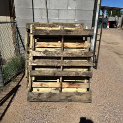Free Wooden Pallets