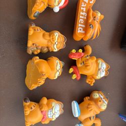 Vintage Garfield And The California Raisin figurines