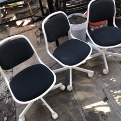 3 Small Chairs Sizes On The Picture 