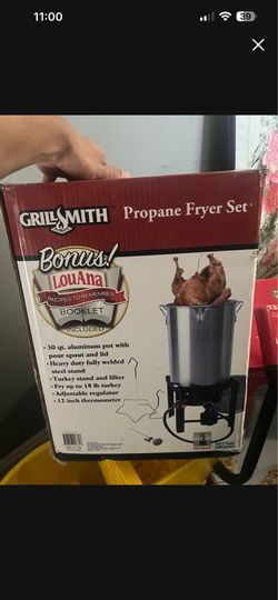 Grill smith propane turkey fryer brand new