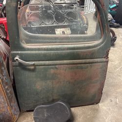 1939-40 chevy suburban doors