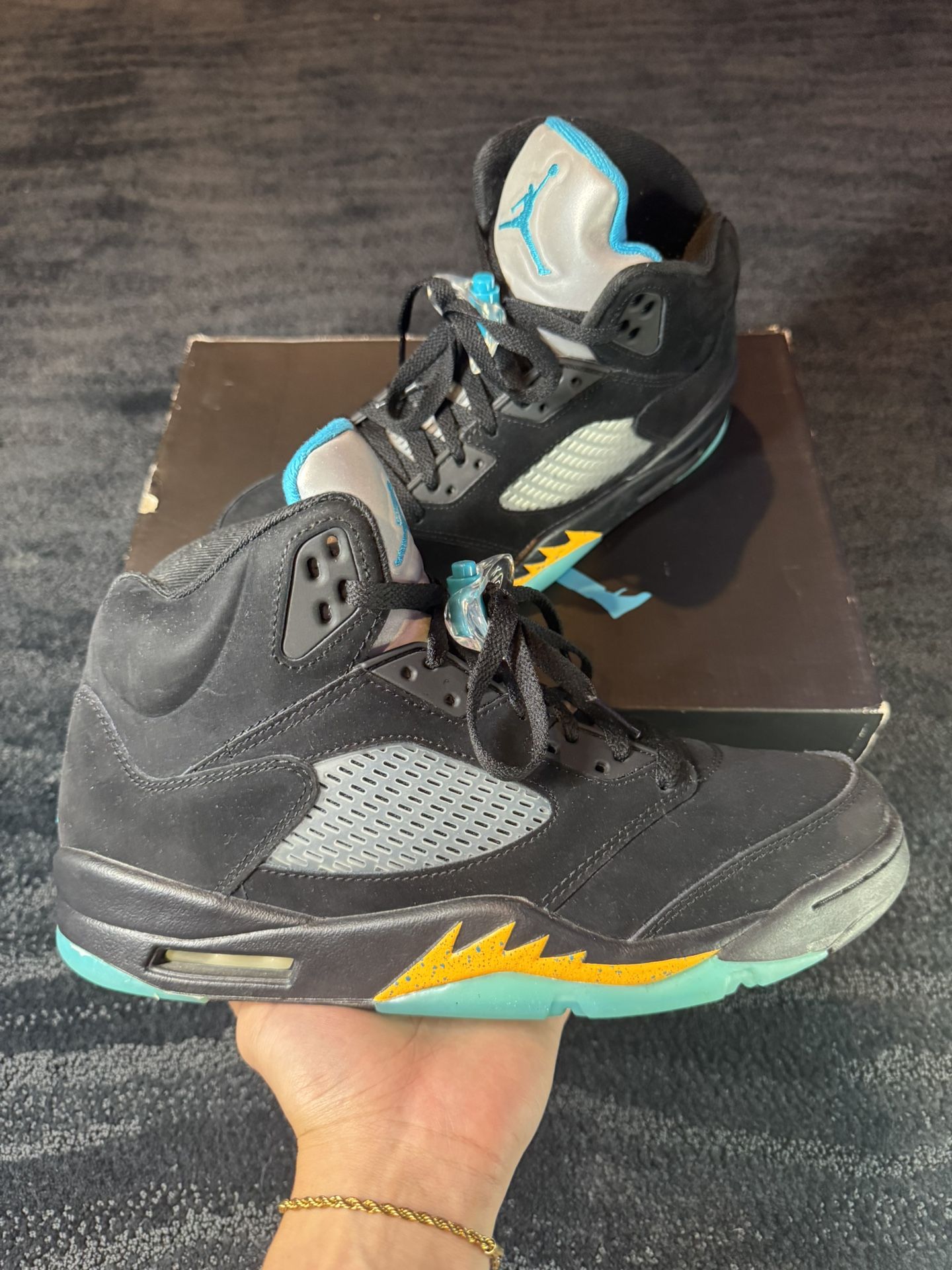 Jordan 5 Retro Aqua