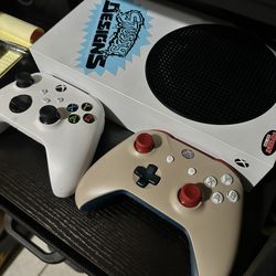 Xbox Series S! Help needed