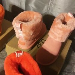 Ugg’s Size 9 10 & 11