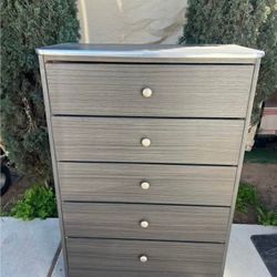 5 Drawer Grey Color 