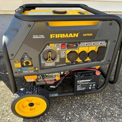 New. Firman H07552 - Hybrid Series 7500 Watt Electric Start Dual Fuel Portable Generator