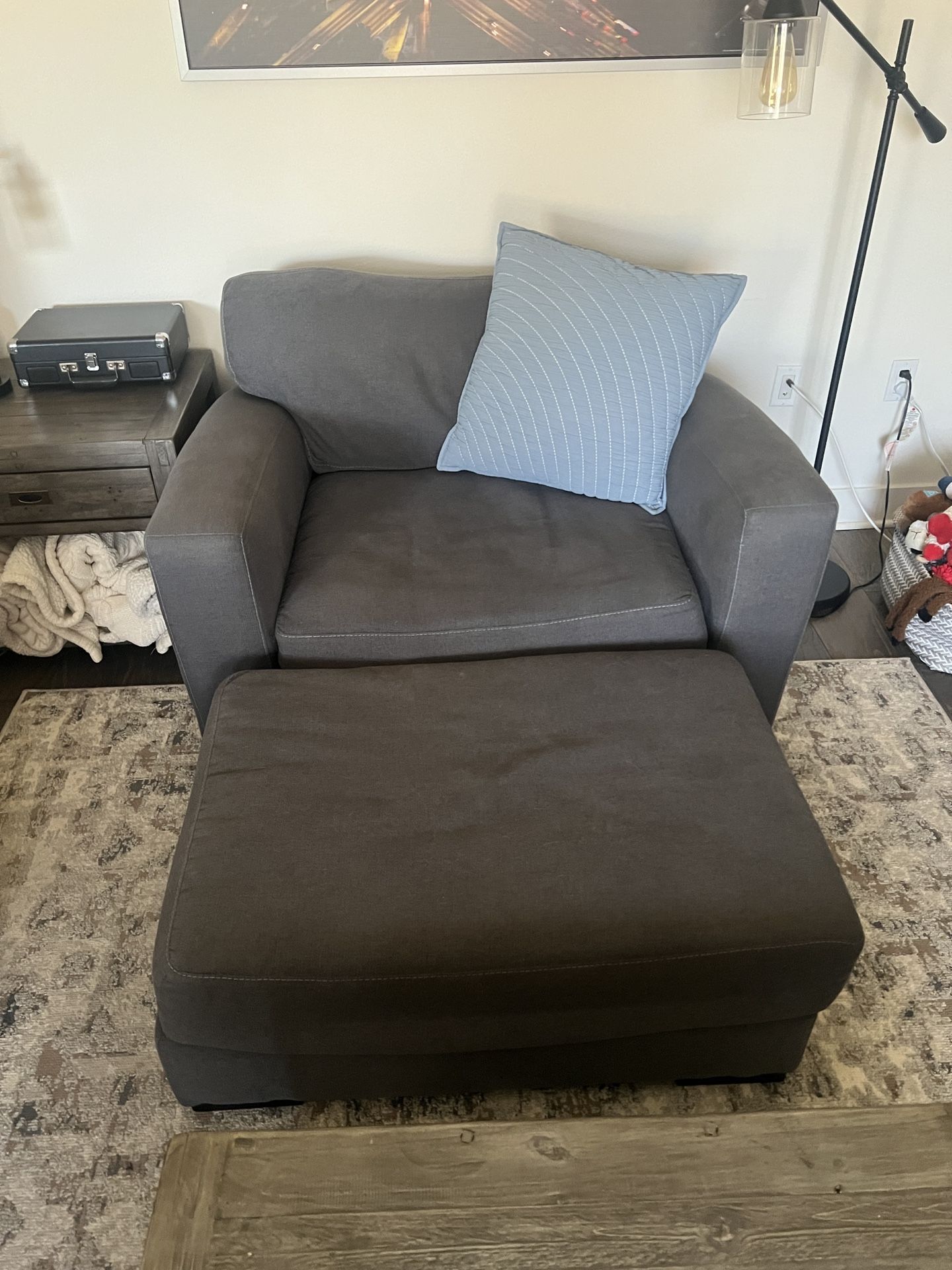 Chair With Ottoman & Pillow