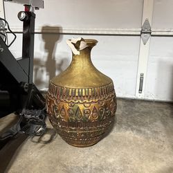 Large Vase 🏺 Pot