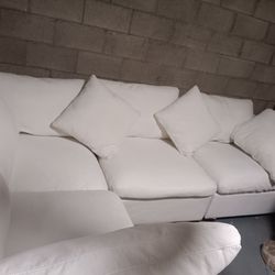 THOMASVILLE BEIGE OR MORE LIKE WHITE  SECTIONAL SOFA .