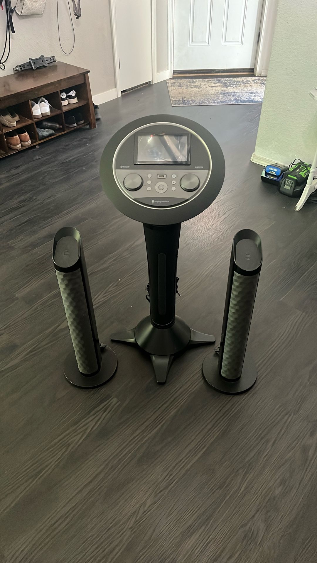 Singing Machine Karaoke Machine