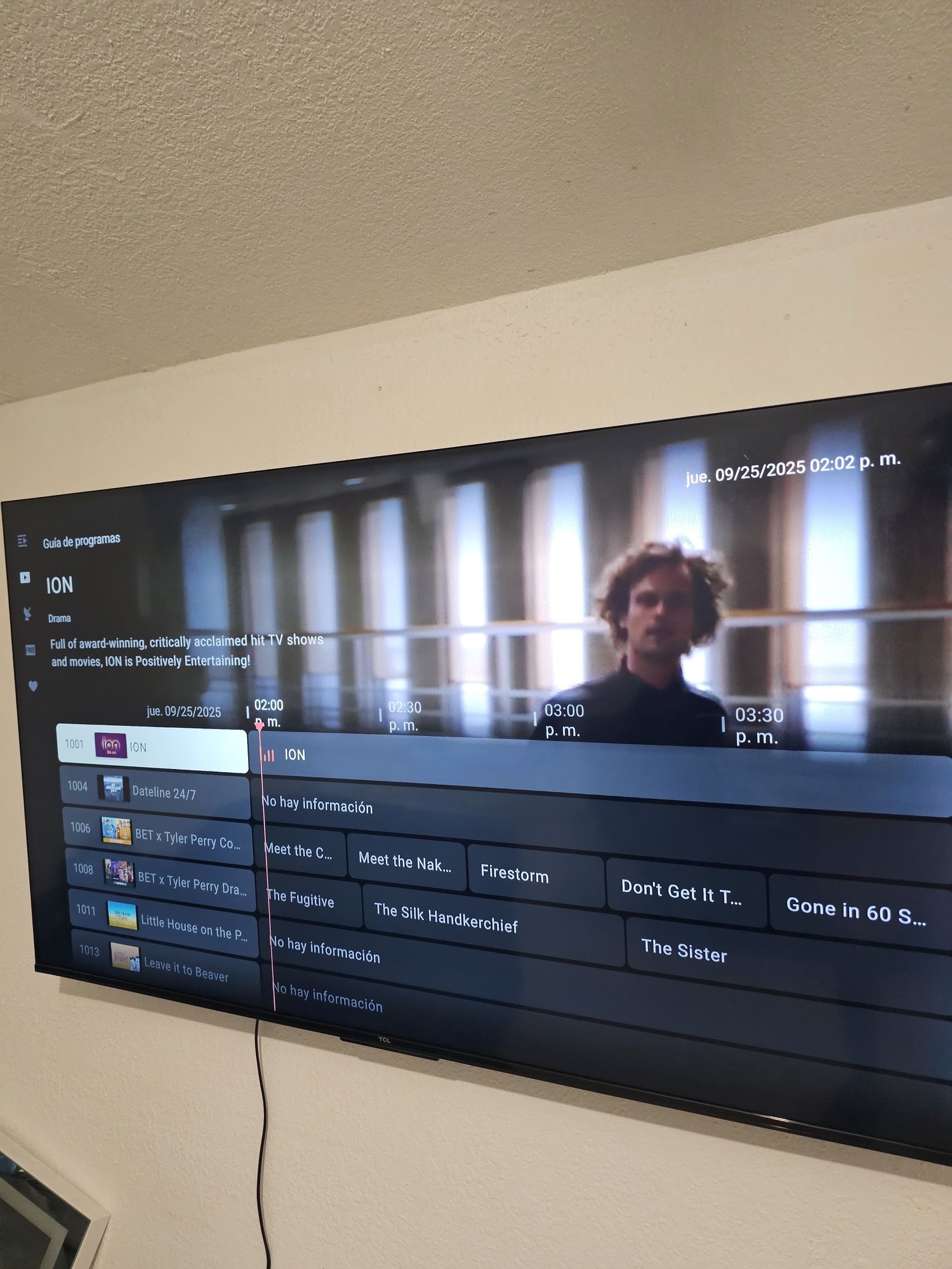 55’ TV / Microwave/ Washing Machine