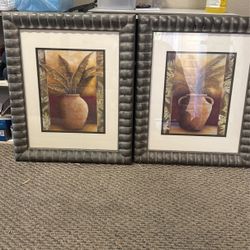 Art Pictures Pair