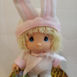 Precious Moments Easter Bunny Doll Precious Moments Enesco Applause - New.  I