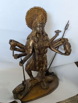 Hndu goddesse Kali with multiple arms 14 inches.