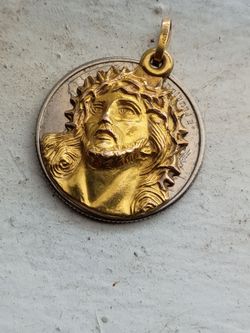 10k gold Jesus pendant