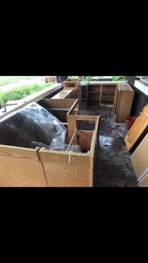 New and Used Kitchen cabinets for Sale in St. Louis, MO - OfferUp