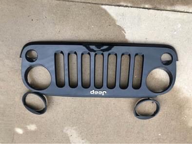 Jeep Wrangler grille