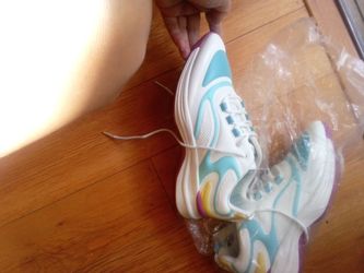 Tenis Shoes  Size 8
