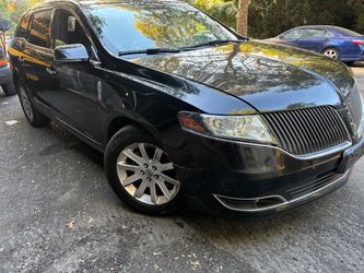 2014 Lincoln MKT