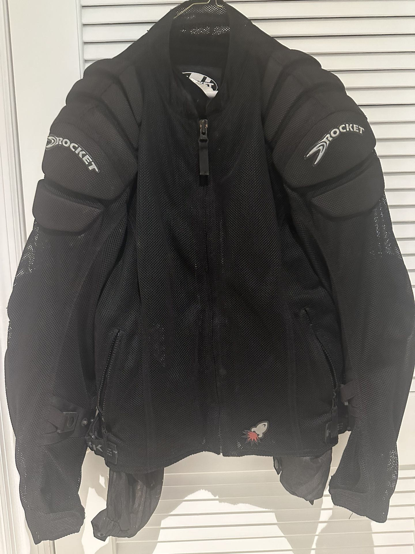 Joe Rocket Seeker Mesh Motorcycle Jacket – Men’s Large – Excellent Condition