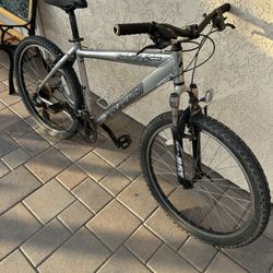 Specialized Hard Rock Mountain Bike Frame Size 19”