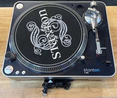 Stanton T.60 2-Speed Direct-Drive Turntable - T60