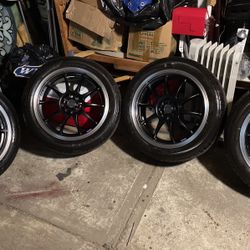 Set of four with sensors,, Black And Silver Color