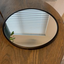 16” Round Mirror