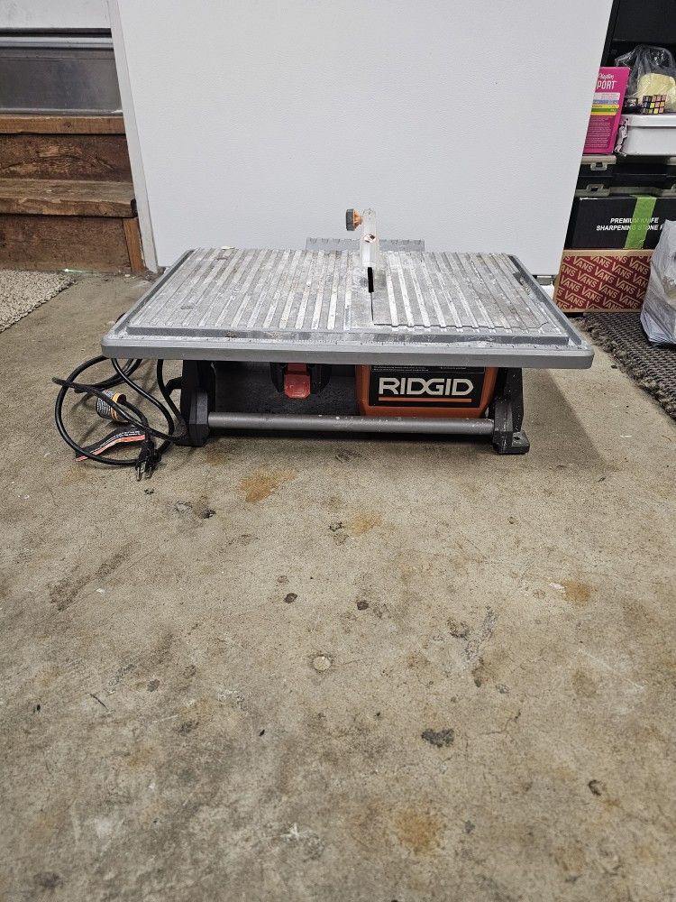 Rigid Tile Saw