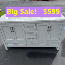 ﻿60-in White Undermount Double Sink Bathroom Vanity with Carrara Natural Marble Top,ar303x7103 Clearance Sale