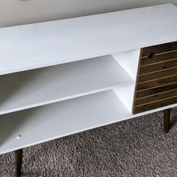 Mid-Century Modern TV Stand — Ideal for 32″–46″ TVs