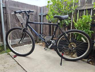 Mongoose Mountain Bike 26"