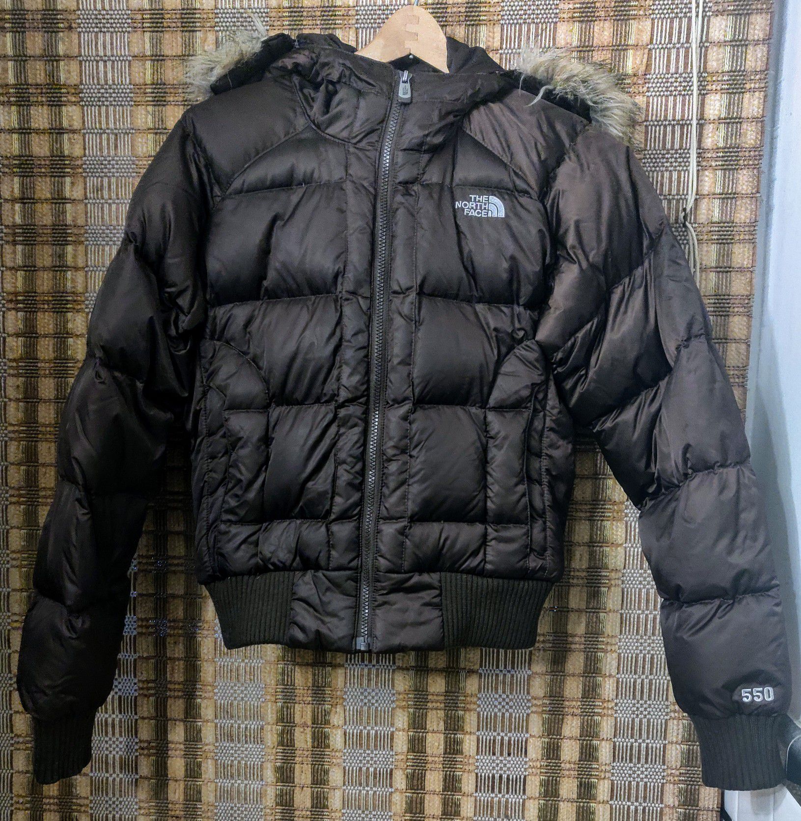 Jacket-Northface 550 women's puffer size s/p