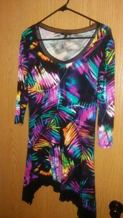 Long ladies colorful top..small