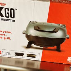 BNIB PKGO 2K Portable Grill/smoker 