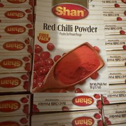 137 Shan red chili powder packs