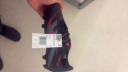 Predator soccer