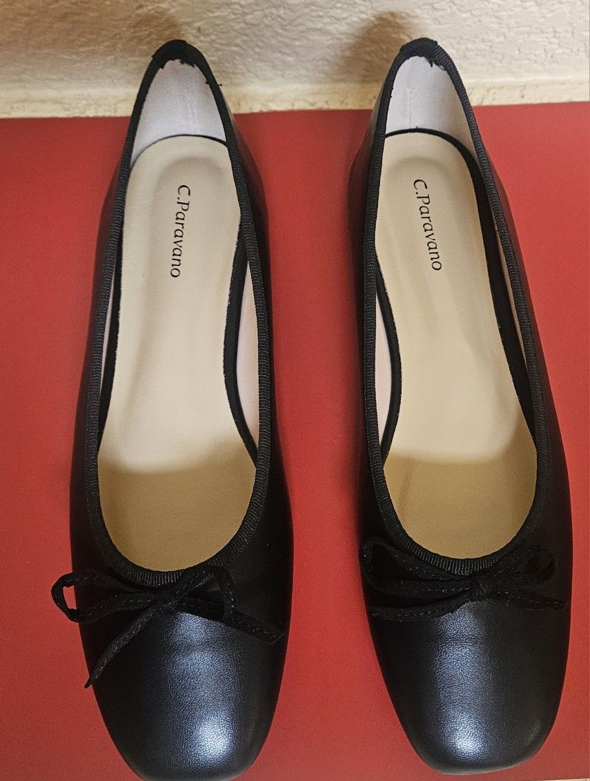 C. Paravano ballet flats- Black Size 39 US8