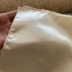 Ivory Napkins (pack of 88)