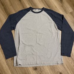 Old Navy Men's XL Gray Navy Cotton Crew Neck Long Sleeve Baseball T-Shirt