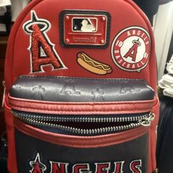 Loungefly Baseball Angels Bag. Purse 