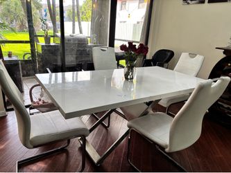 Table and 4 chairs