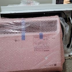 LG 18,000 BTU Dual Inverter Smart Window Air Conditioner