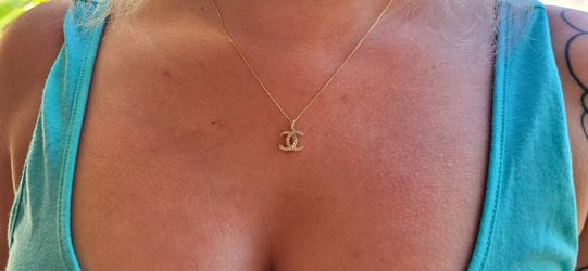 14kt Solid Gold And Natural Diamond Charm And Chain