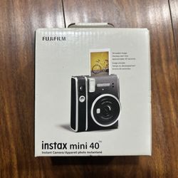Fujifilm Instax Mini 40 Instant Camera