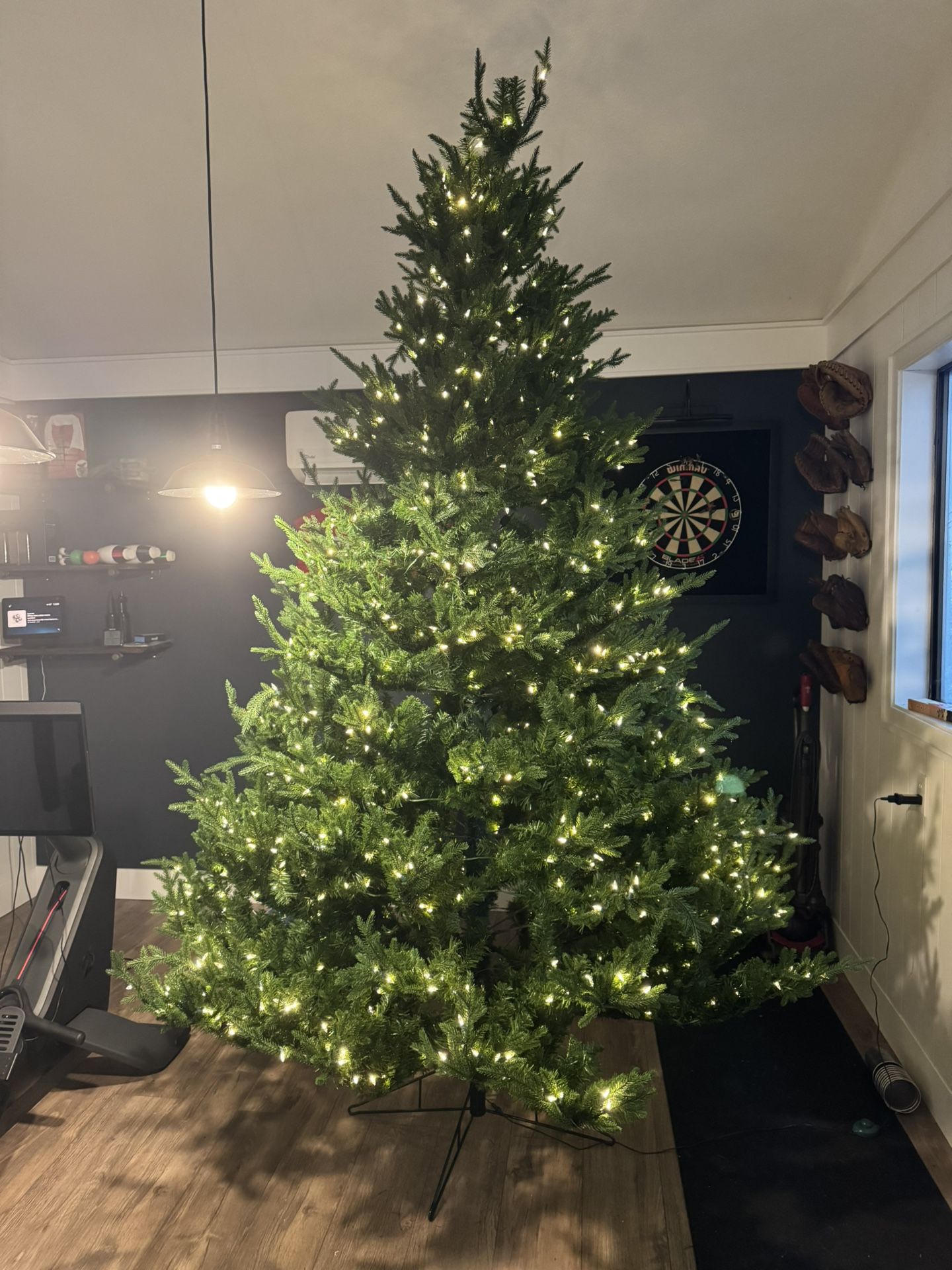 9th Prelim LED Christmas Tree - High Quality