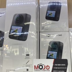 DJI OSMO 360 Standard And adventure Combo 